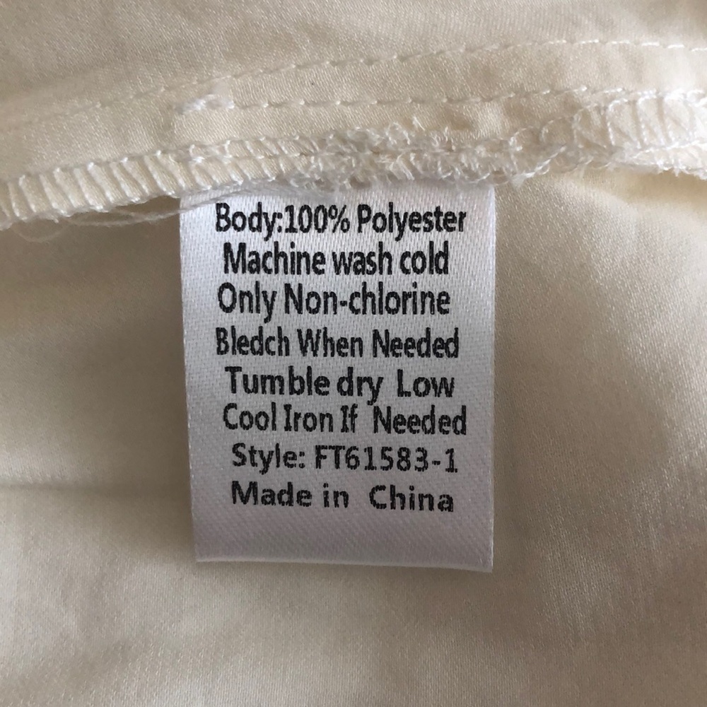 Split Neck Ruffled Blouse, Winter White NWT Women’s Size Small - Picture 8 of 9